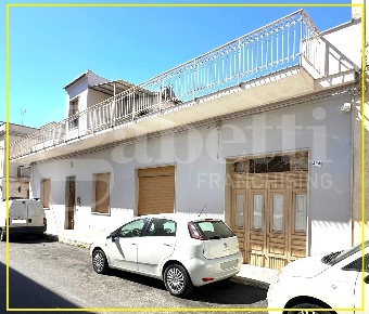 Foto Casa indipendente in Via PIAVE 198, Avola Centro di 164 m² in vendita