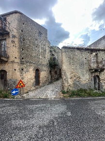 Foto Rustico in Via Case Nuove 46, Castroreale di 80 m² in vendita