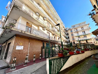 Foto Appartamento in vecchia san gennaro, Pozzuoli Pozzuoli Alta di 100 m²