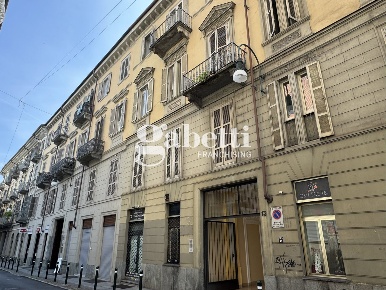 Foto Appartamento in Via CALANDRA 13, Torino Via della Rocca di 45 m²