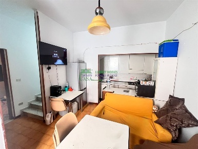 Foto Casa indipendente in Via Chiaramonte, Comiso Centro di 80 m²
