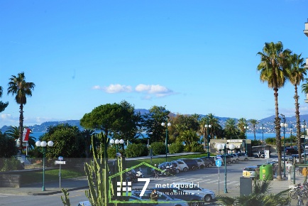 Foto Appartamento a Chiavari di 90 m² con 4 locali in affitto