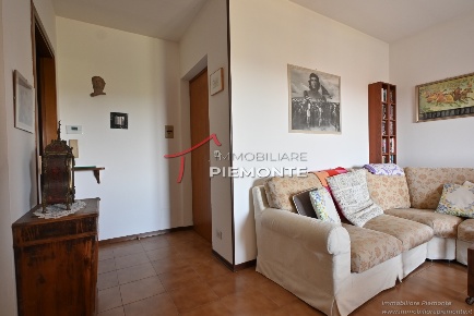 Foto Appartamento in Via Franzi, Borgomanero Centro di 85 m² con 3 locali