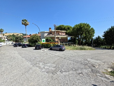 Foto Appartamento in via firenze, Grottammare Centro di 104 m² con 3 locali