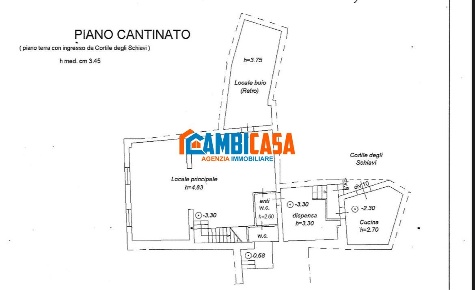 Foto Locale commerciale a Palermo Tribunale di 240 m² con 6 locali