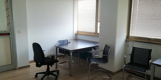 Foto Ufficio a Monterotondo Monterotondo Scalo di 20 m² con 1 locali