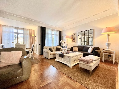 Foto Villa unifamiliare a Palermo Addaura di 200 m² con 6 locali in affitto