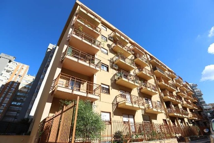 Foto Appartamento a Palermo Bonagia di 120 m² con 4 locali in vendita