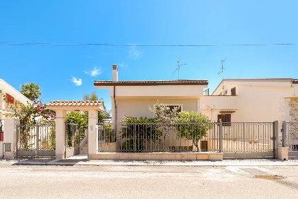 Foto Villa unifamiliare in Via Papa Giovanni Paolo II 13, Palo del Colle