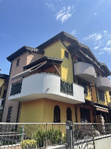 Foto Appartamento a Martinengo Centro di 120 m² con 3 locali in vendita