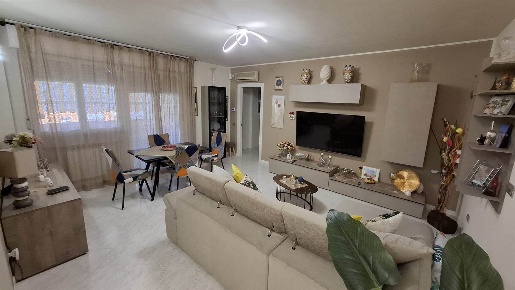 Foto Appartamento a Piacenza San Lazzaro di 120 m² con 4 locali in vendita