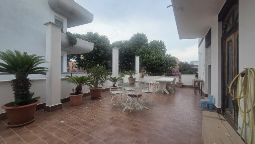 Foto Appartamento in Piazza Pollastrini 6, Anzio Centro Storico di 100 m²