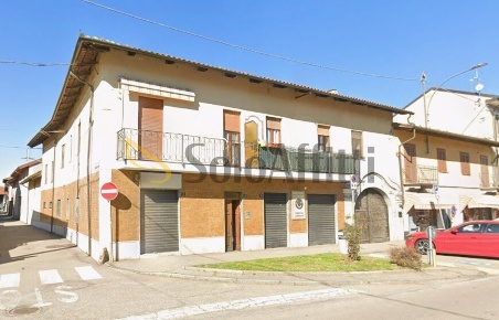 Foto Locale commerciale in Via Roma 132, Airasca Centro di 60 m² in affitto