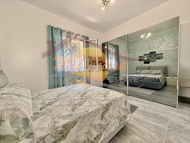 Foto Villa unifamiliare in Viale Scala Greca, Siracusa di 103 m² in vendita