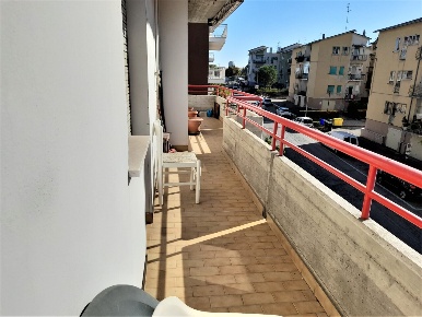 Foto Appartamento in via calabrò, Lanciano Centro di 100 m² con 4 locali