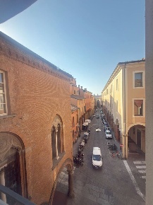 Foto Appartamento a Bologna Castiglione - Tribunale di 100 m² con 3 locali
