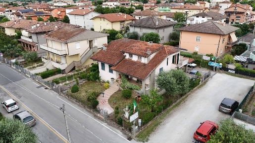Foto Villa a schiera a Verucchio Villa Verucchio di 290 m² con 6 locali