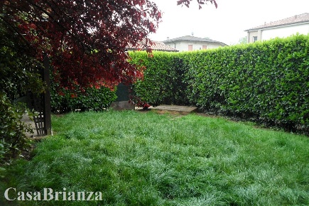 Foto Appartamento a Vedano al Lambro di 100 m² con 3 locali in affitto