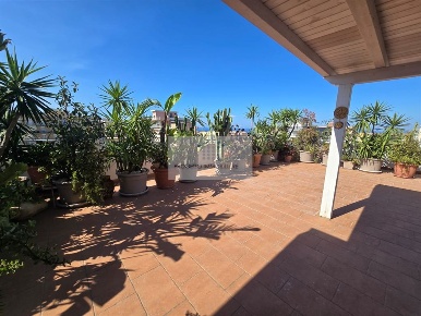 Foto Attico a Siracusa di 170 m² con 7 locali in vendita