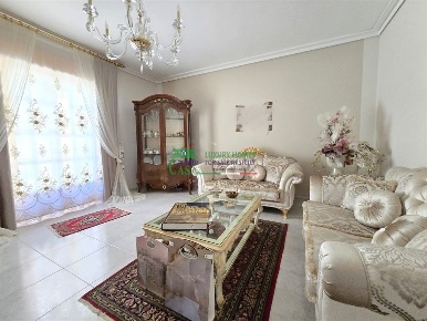 Foto Appartamento a Gela di 104 m² in vendita