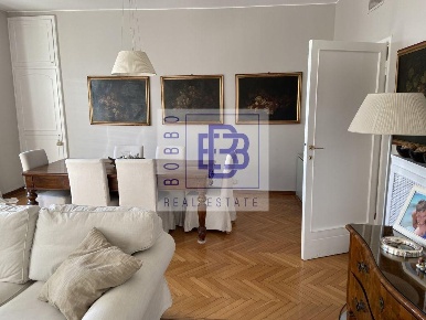 Foto Appartamento in Viale Bianca Maria, Milano Palestro di 150 m²