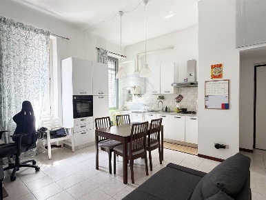 Foto Appartamento in Via Porta Lodi, Monza Centro Storico di 56 m²