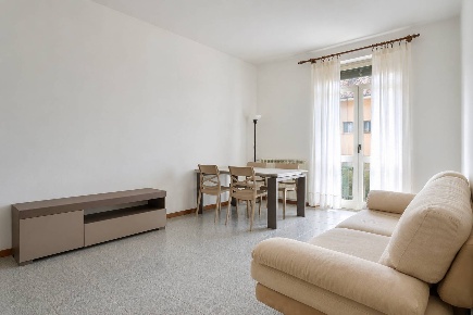 Foto Appartamento in Via Codussi 40, Bergamo Cimitero di 91 m² con 3 locali