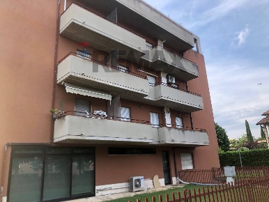 Foto Appartamento in Via Della Pariglia 11, Perugia di 75 m² con 3 locali