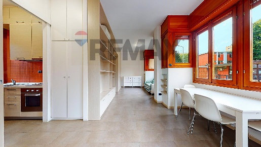 Foto Appartamento in Via Moisè Loria 62, Milano Dezza di 48 m² con 2 locali