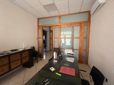 Foto Attività commerciale in Via Nino Bixio 11, Pisa Sant'Antonio di 60 m²