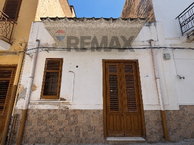 Foto Casa indipendente in Via Vittorio Emanuele Orlando 329, Terrasini