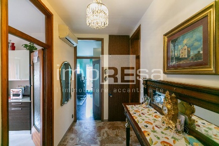Foto Appartamento in VIA ANTONIO SCARPA 60, Treviso di 134 m² con 6 locali