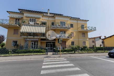 Foto Appartamento in Via Ballila 30, Romano di Lombardia Centro di 120 m²