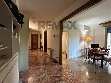 Foto Appartamento in Viale Cavour 142, Ferrara Centro Storico di 91 m²