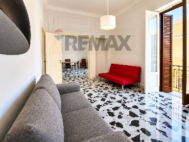 Foto Appartamento in Via Torrearsa 31, Paceco Centro di 147 m² con 6 locali