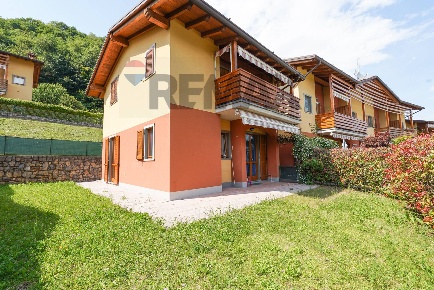 Foto Appartamento in VIA TORE' 8, Bianzano di 60 m² con 3 locali in vendita