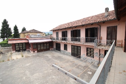 Foto Appartamento in Via Alba 5, Magliano Alfieri Sant'antonio in vendita