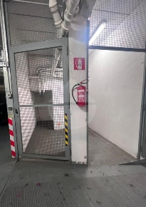 Foto Box in VIA TRIONFALE, Roma Gemelli - Pineta Sacchetti di 14 m²