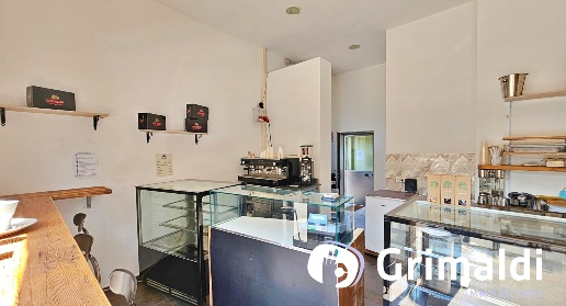 Foto Negozio in Dolci, Milano San Siro di 32 m² con 1 locali in affitto