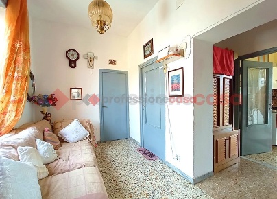 Foto Appartamento in Via dei Gelsi 18, Aprilia Centro di 70 m² con 3 locali