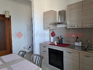Foto Appartamento in Via Albanese 57, Bari Picone di 133 m² con 4 locali