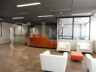 Foto Appartamento in G. Caboto, Bassano del Grappa Centro di 1000 m²