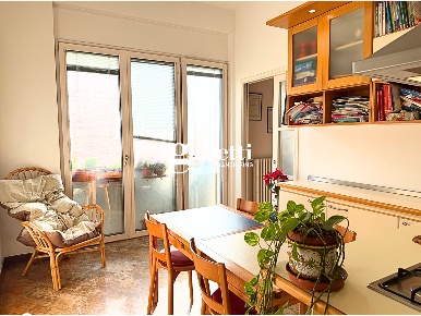 Foto Appartamento a Rimini Centro Storico di 145 m² con 7 locali in vendita