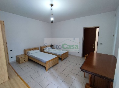 Foto Case semi ndipendenti in Via Scanno 64, Chieti Chieti Scalo di 100 m²