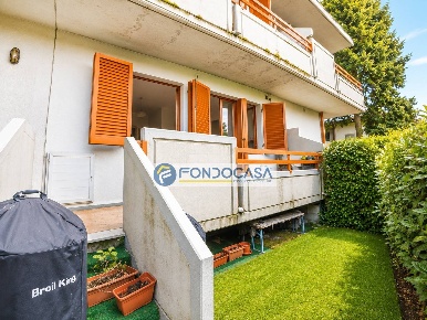 Foto Villa a schiera in via magliano, Massa Marina di Massa Centro di 90 m²
