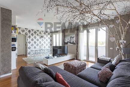 Foto Appartamento in Via Sant'Ambrigio 21, Triuggio Tregasio di 130 m²