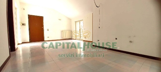 Foto Attico in piazza medaglie d'oro, Capua Centro di 100 m² con 4 locali