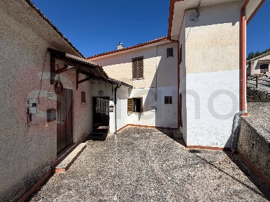 Foto Case semi ndipendenti in Via Fraioli snc, Rocca d'Arce di 170 m²
