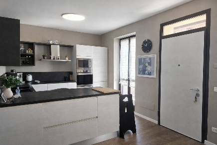 Foto Appartamento in Via Sempione, Oleggio Centro di 112 m² con 4 locali
