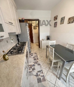 Foto Appartamento in Via Castello 84, Porto Valtravaglia Centro di 91 m²